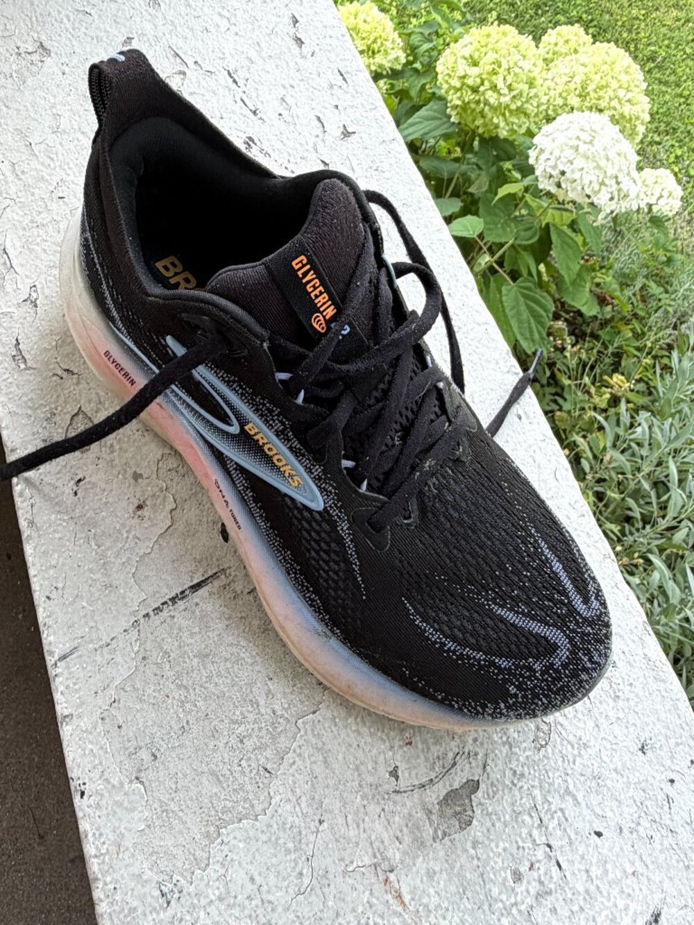 BROOKS Glycerin 22 Running Walking Athletic Black Round Toe Shoes 9.5 41 M